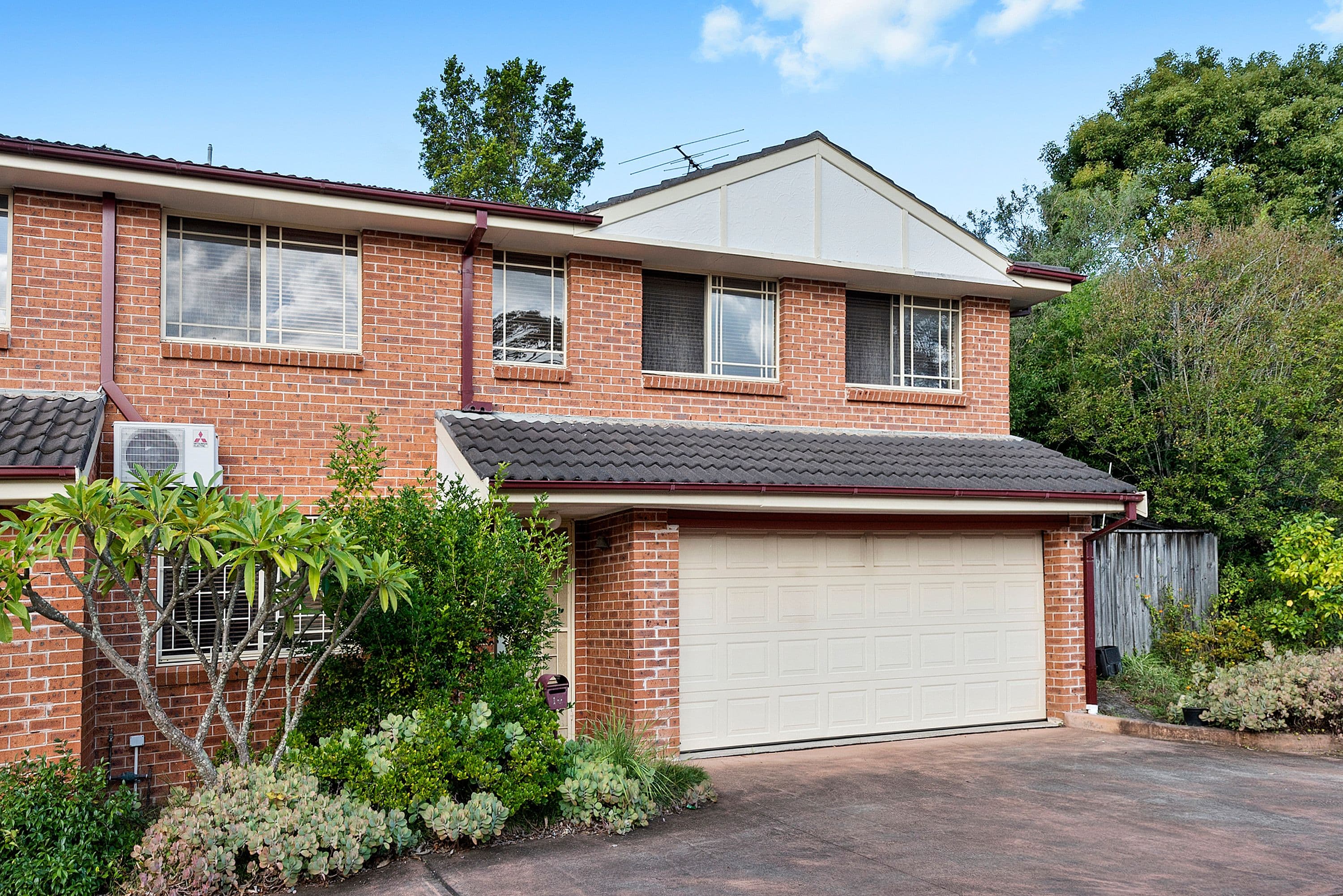 7 Parklands Road, Mount Colah NSW 2079, Mount Colah - Image 1