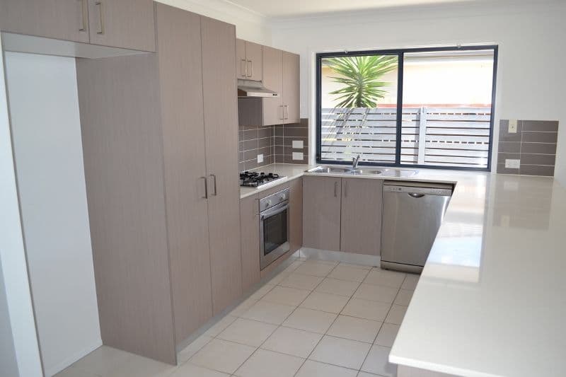 12 Burns Court, Heidelberg Heights, Heidelberg Heights - Thumbnail 2