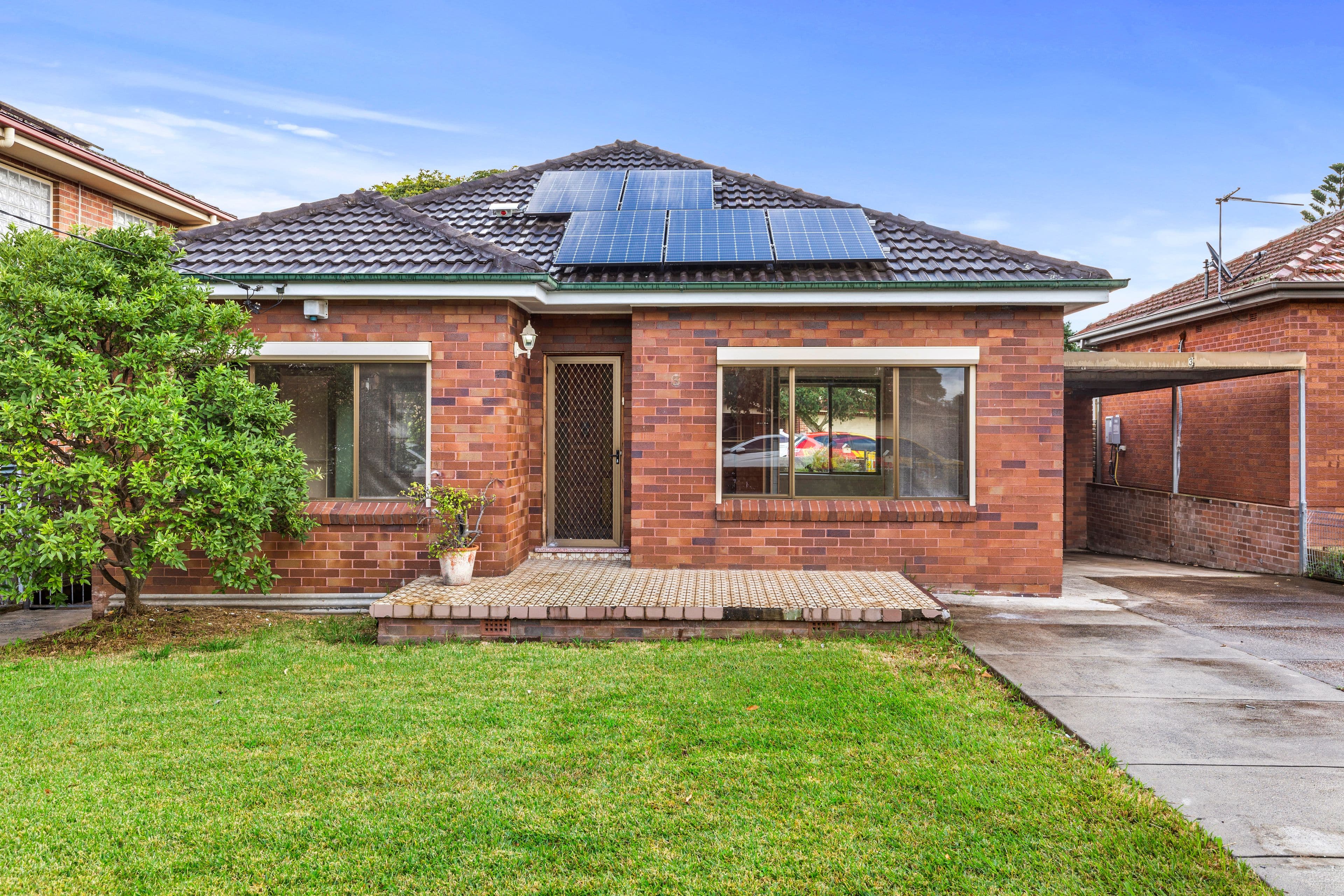 3 Bykool Avenue, Kingsgrove NSW 2208, Kingsgrove - Image 1