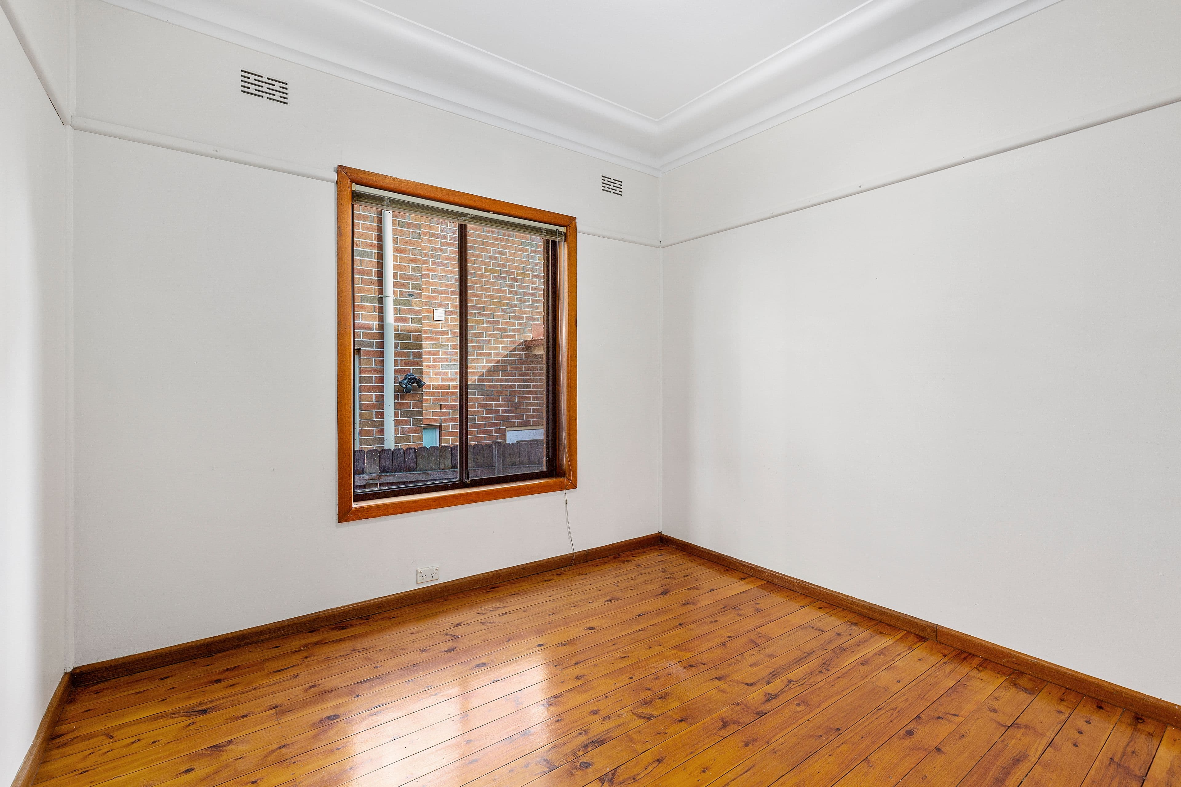 3 Bykool Avenue, Kingsgrove NSW 2208, Kingsgrove - Thumbnail 6