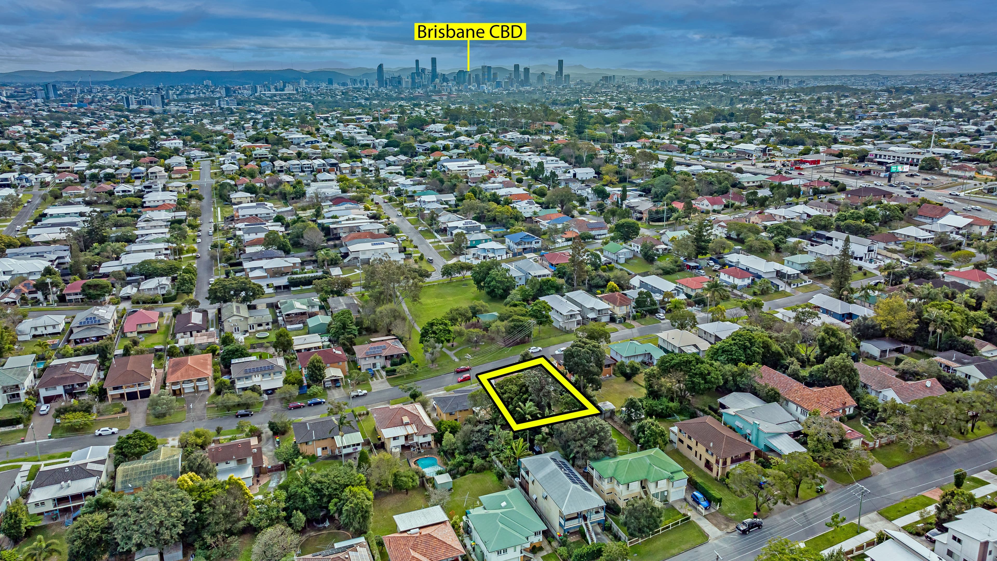 32 Long Street, Camp Hill QLD 4152, Camp Hill - Thumbnail 3