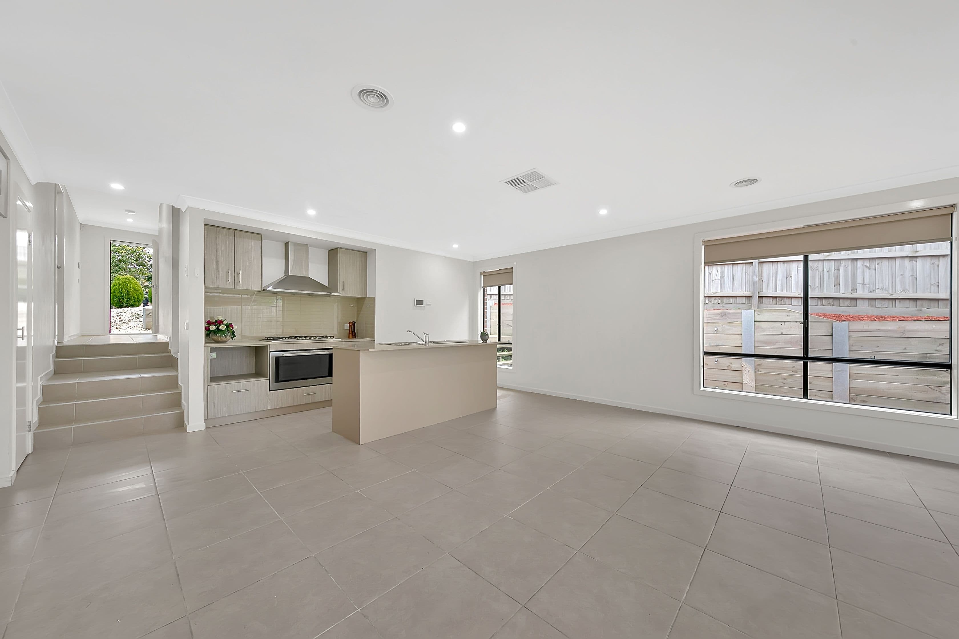 15 Wellington Street, Mernda VIC 3754, Mernda - Thumbnail 4