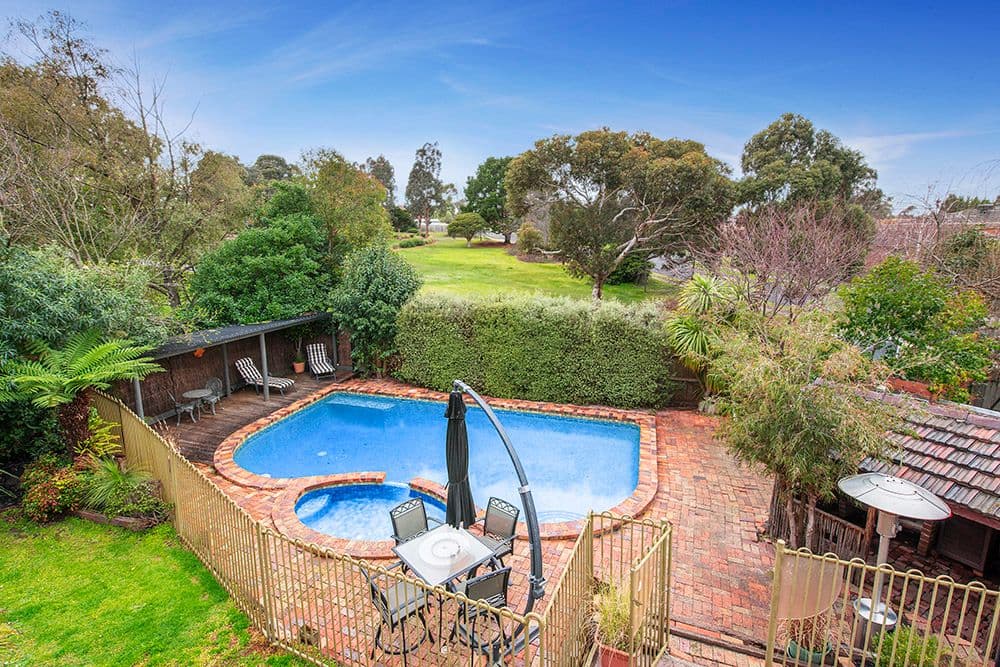 66 Russell Crescent, DONCASTER EAST VIC 3109, Doncaster East - Thumbnail 8