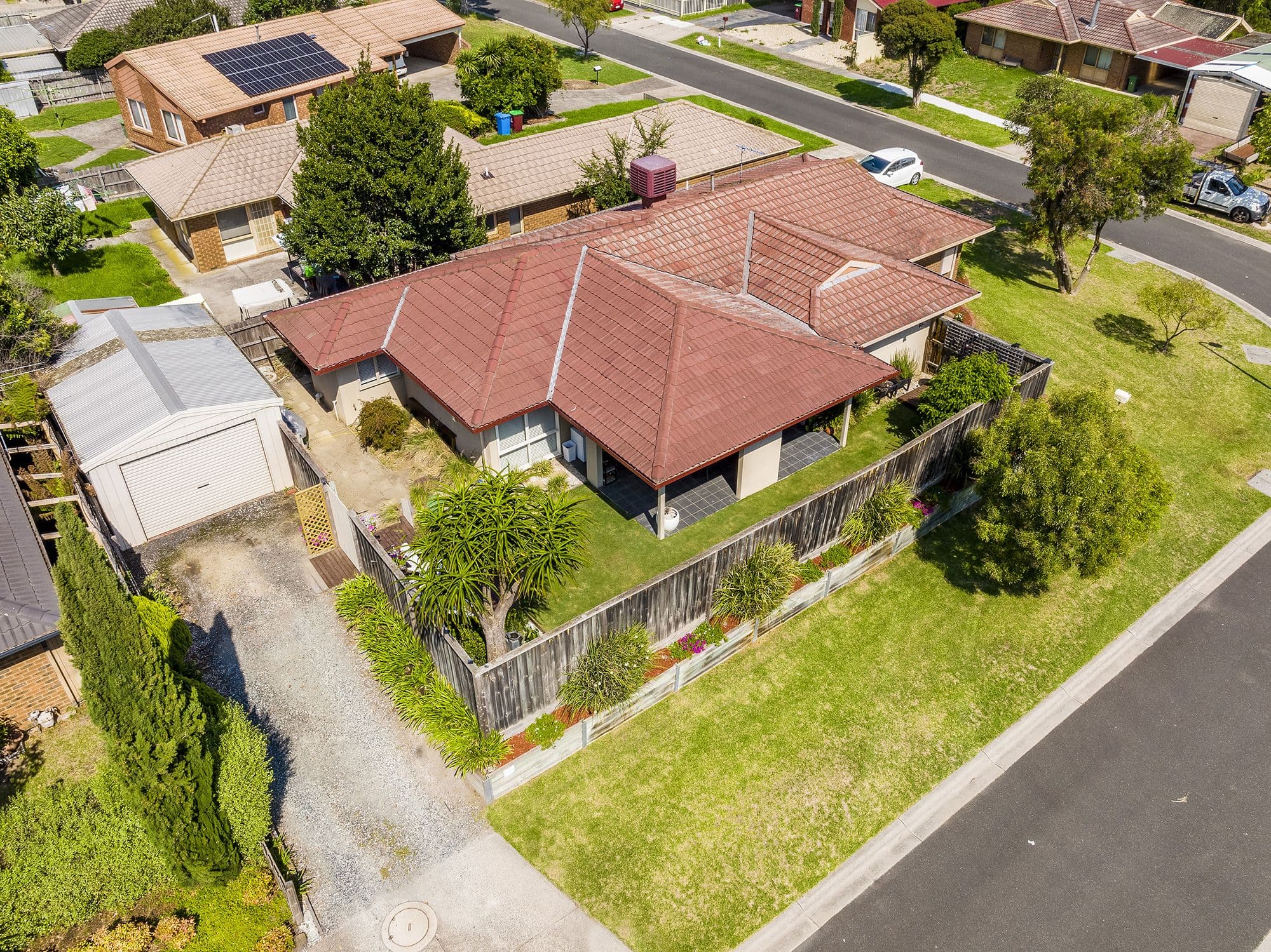 17 Heywood Crescent, Cranbourne North VIC 3977, Cranbourne North - Thumbnail 4