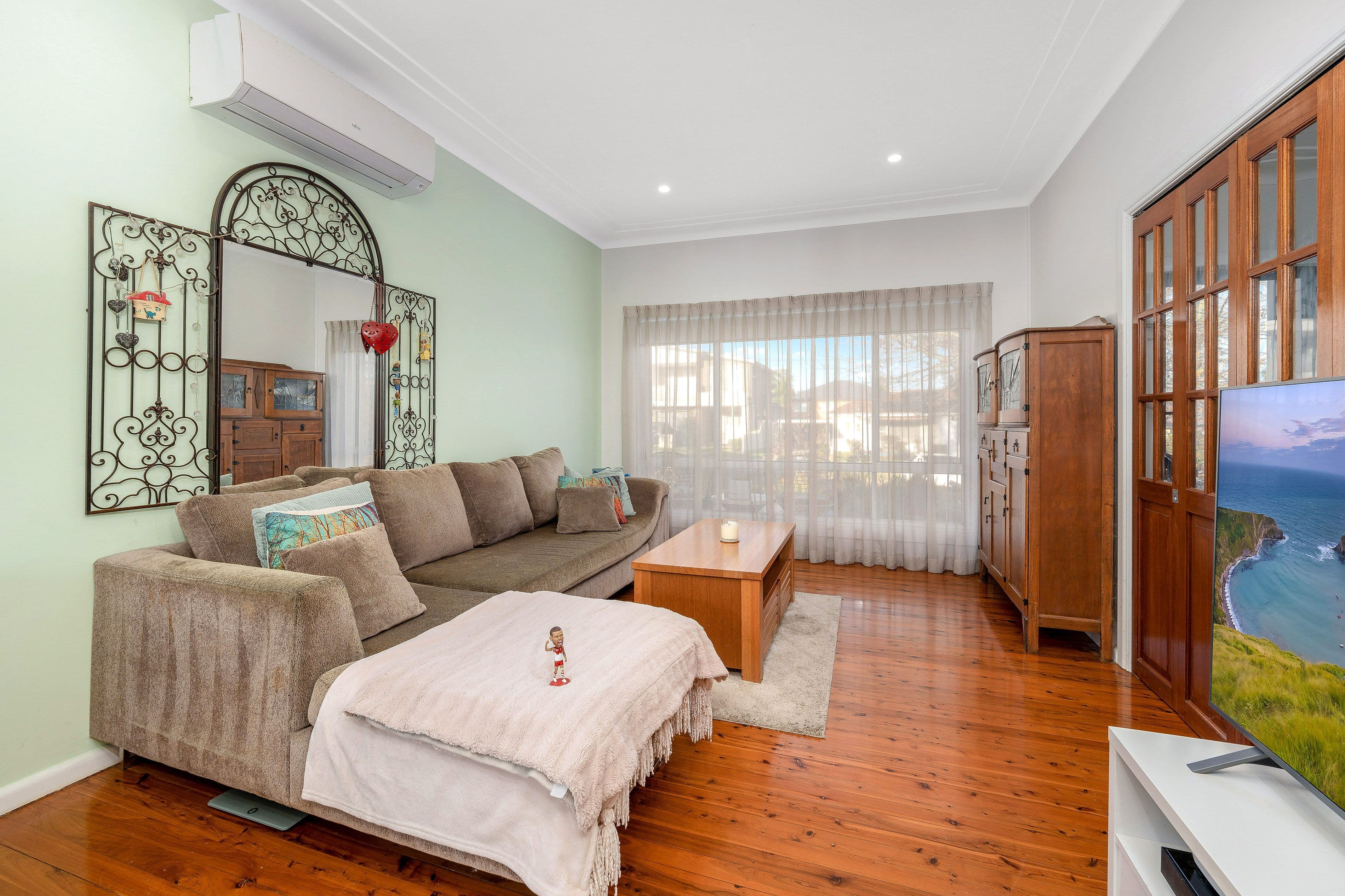 8 Kinross Place, Revesby NSW 2212, Revesby - Thumbnail 4
