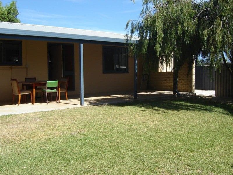 35  Bower Street, JURIEN BAY WA 6516, Jurien Bay - Thumbnail 2