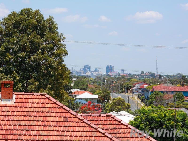 52 Sunny Avenue, WAVELL HEIGHTS QLD 4012, Wavell Heights - Thumbnail 3
