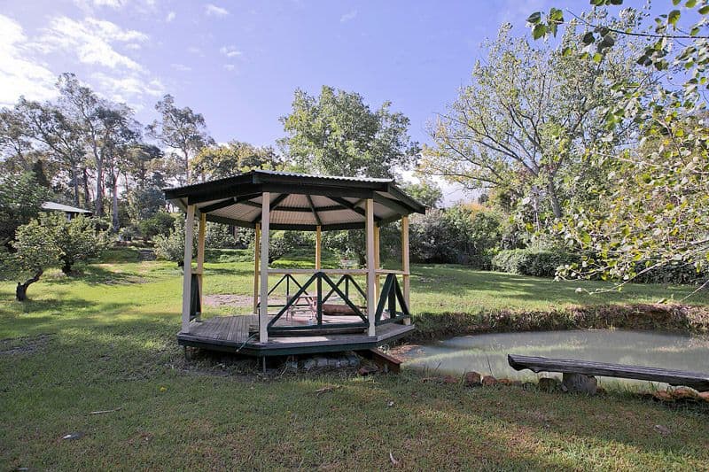59 Traylen Road, KALAMUNDA WA 6076, Kalamunda - Thumbnail 3