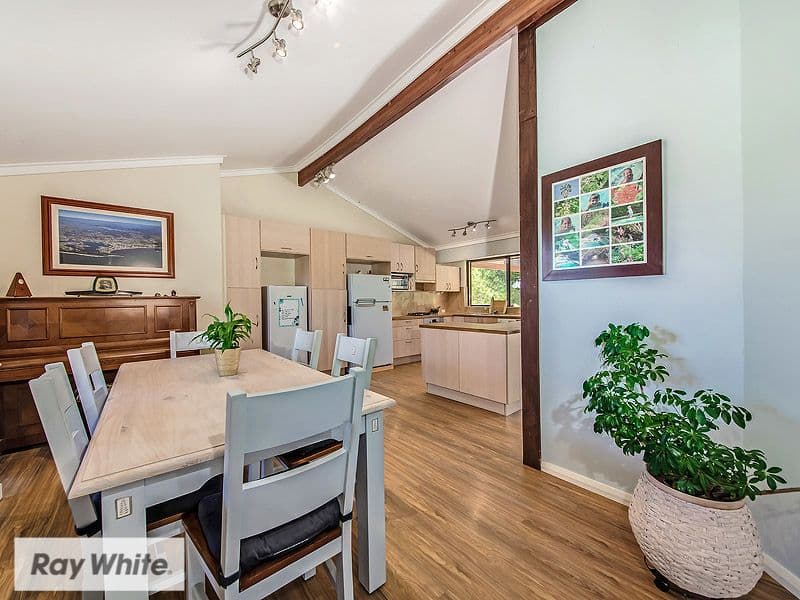 28 Brookland Crescent, Marangaroo WA 6064, Marangaroo - Thumbnail 3