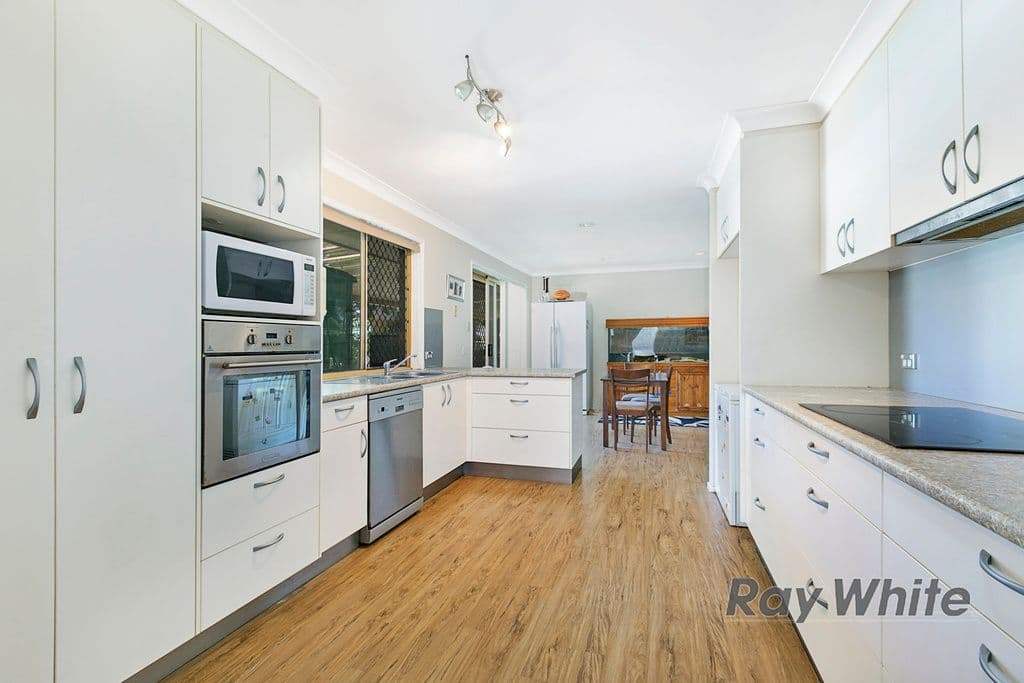 27 Goorawin Street, Alexandra Hills QLD 4161, Alexandra Hills - Thumbnail 2
