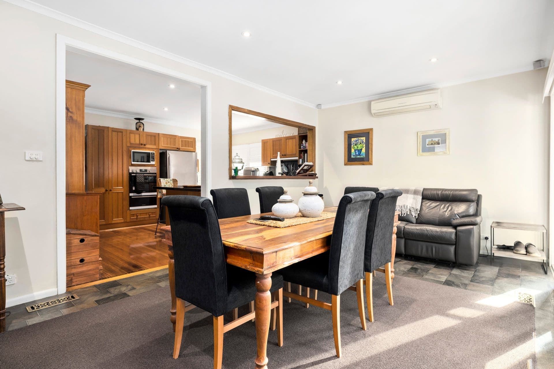 7 Therese Avenue, Mount Waverley VIC 3149, Mount Waverley - Thumbnail 4
