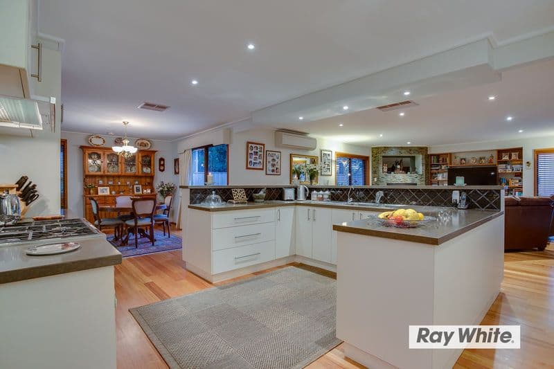 13 Daly Avenue, Rye VIC 3941, Rye - Thumbnail 2