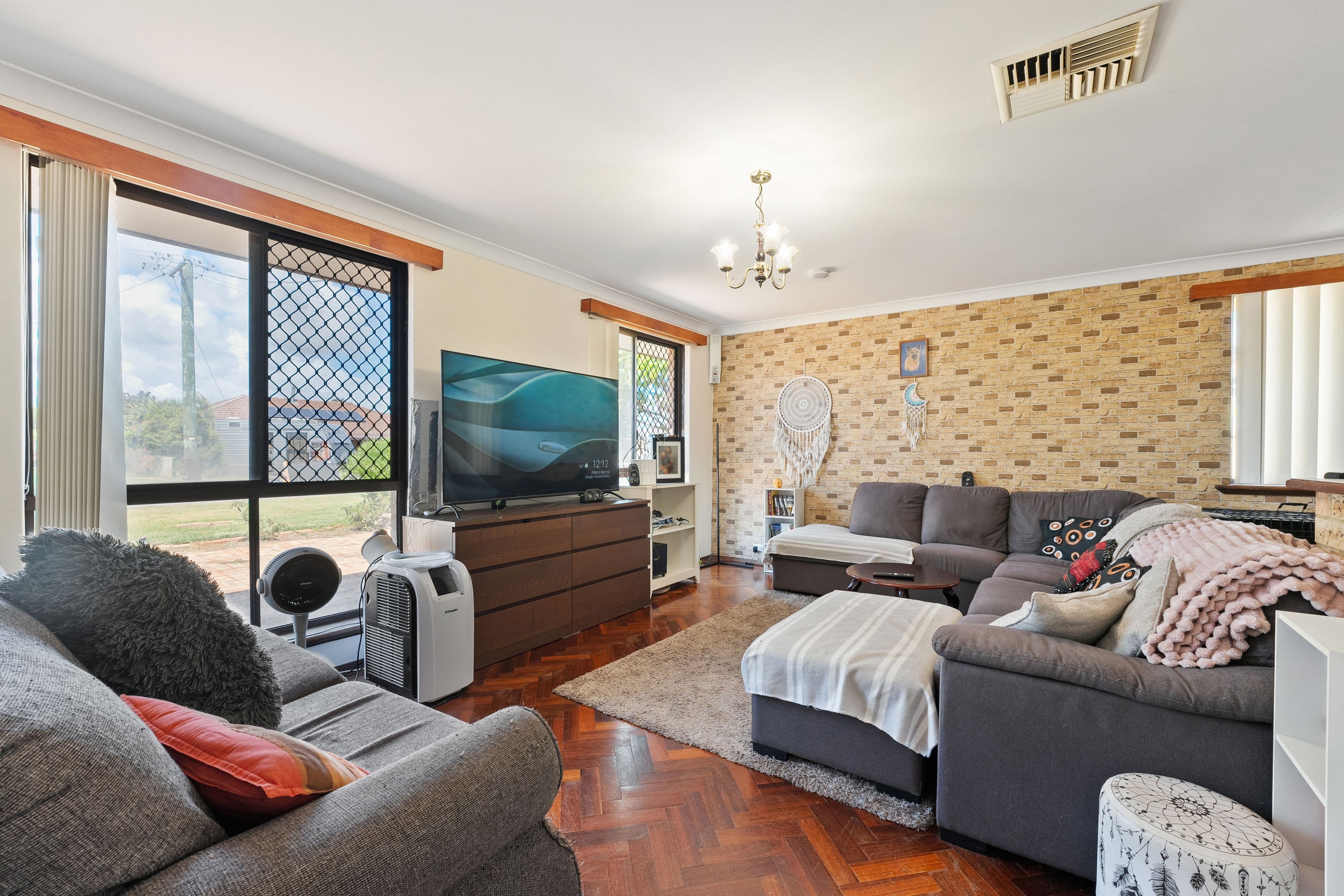 22 Kopai Crescent, Waikiki WA 6169, Waikiki - Thumbnail 7
