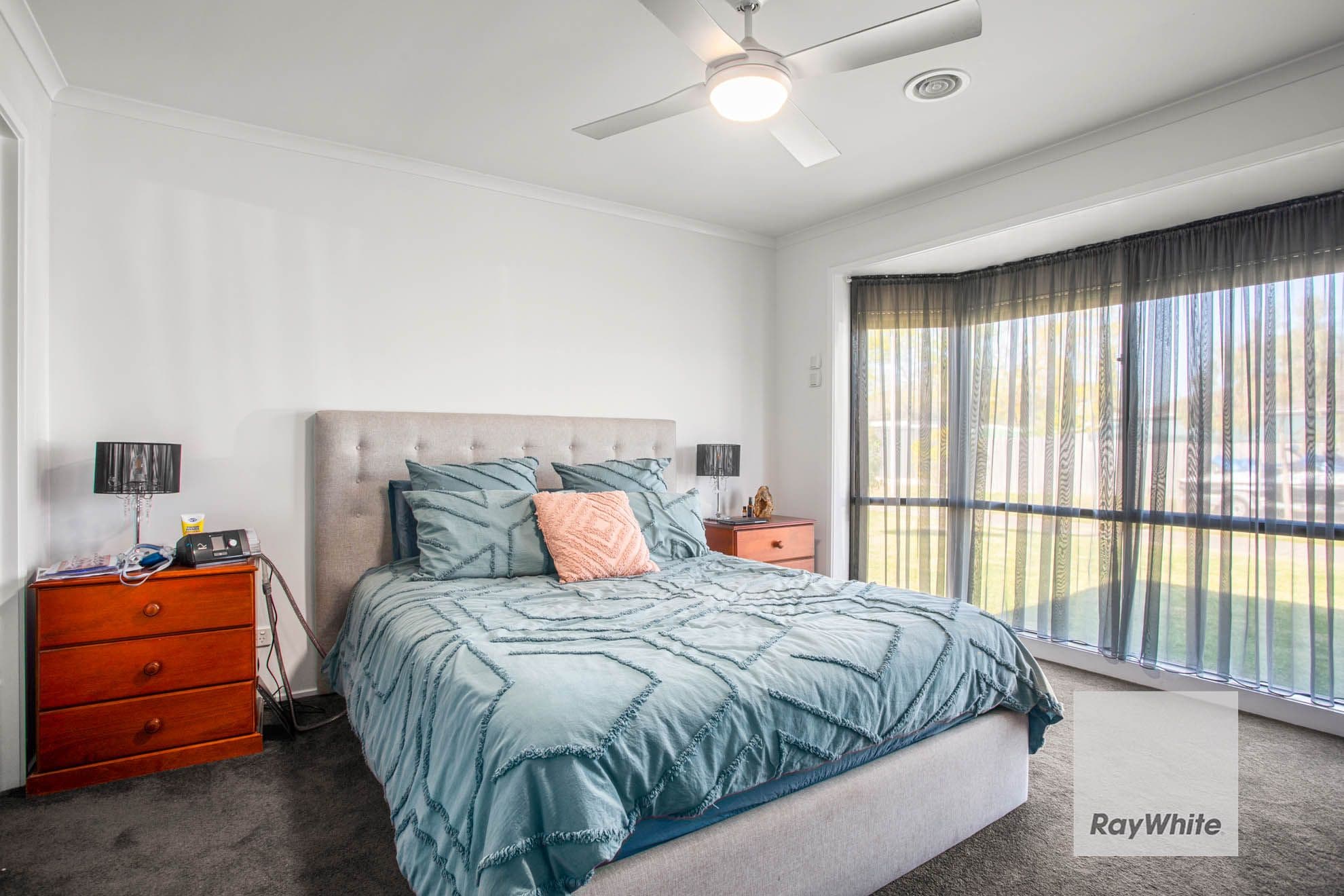 9 Perret Walk, Sydenham VIC 3037, Sydenham - Thumbnail 3