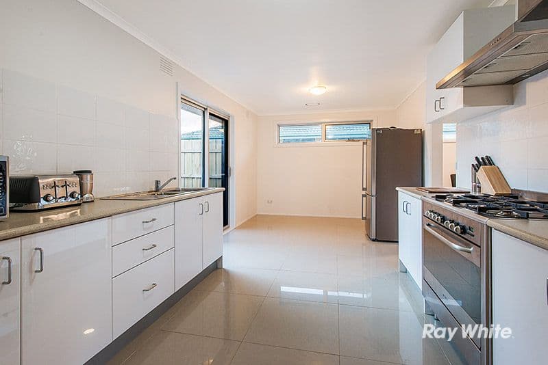 9 and 9A Hotham Street, CRANBOURNE VIC 3977, Cranbourne - Thumbnail 2