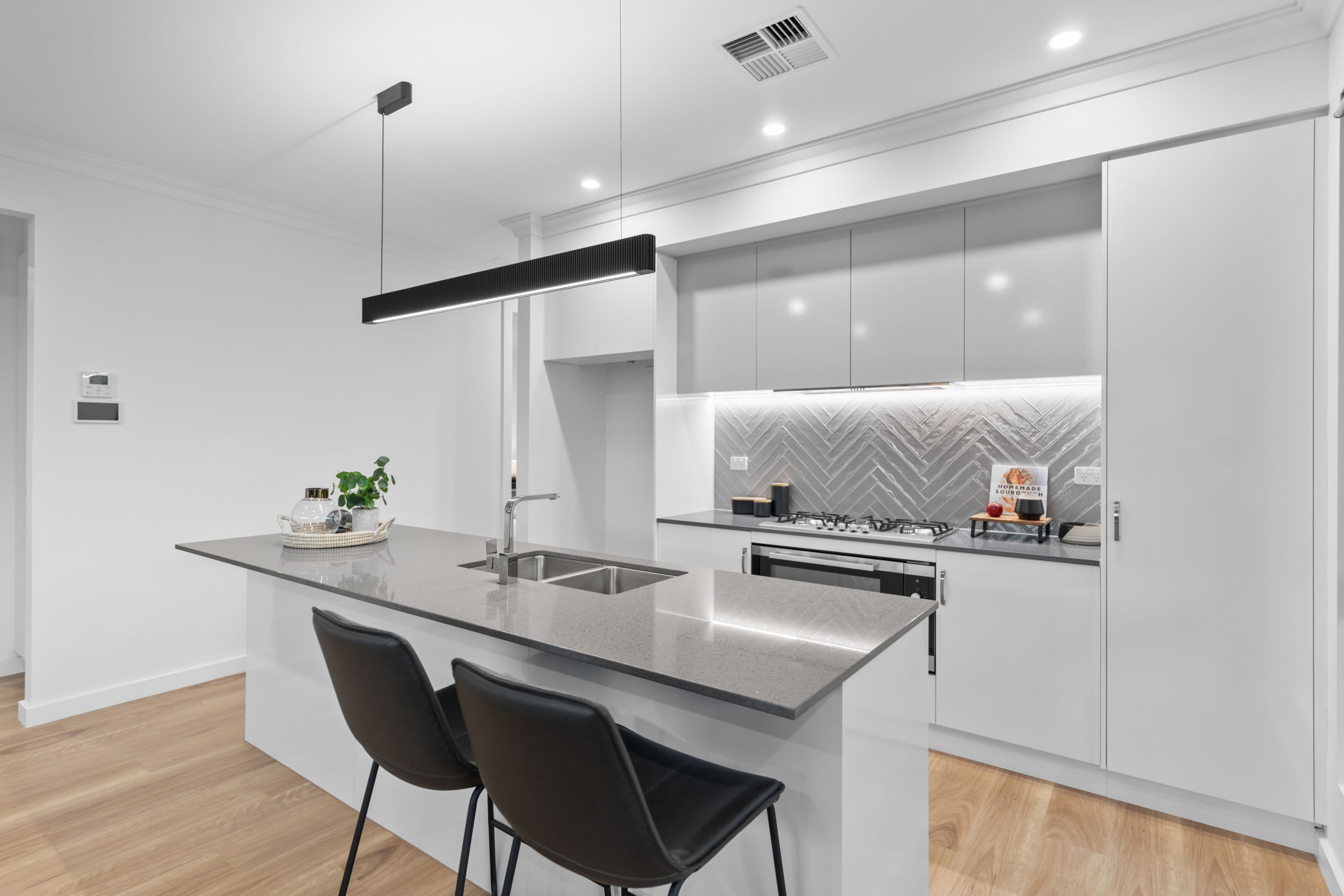 3A Barker Avenue, Findon SA 5023, Findon - Thumbnail 2