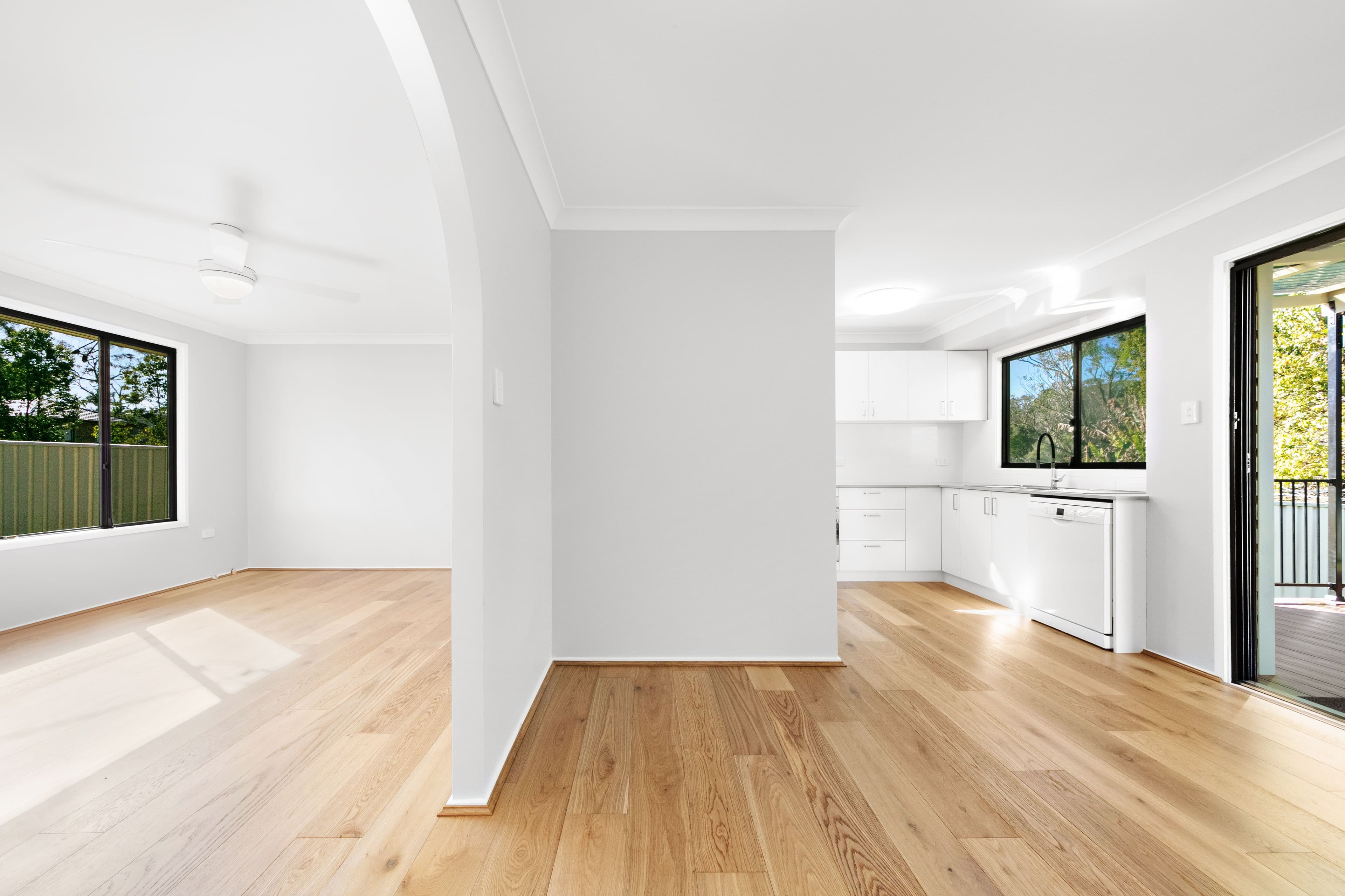 10 Birdwood Drive, Blue Haven NSW 2262, Blue Haven - Thumbnail 2