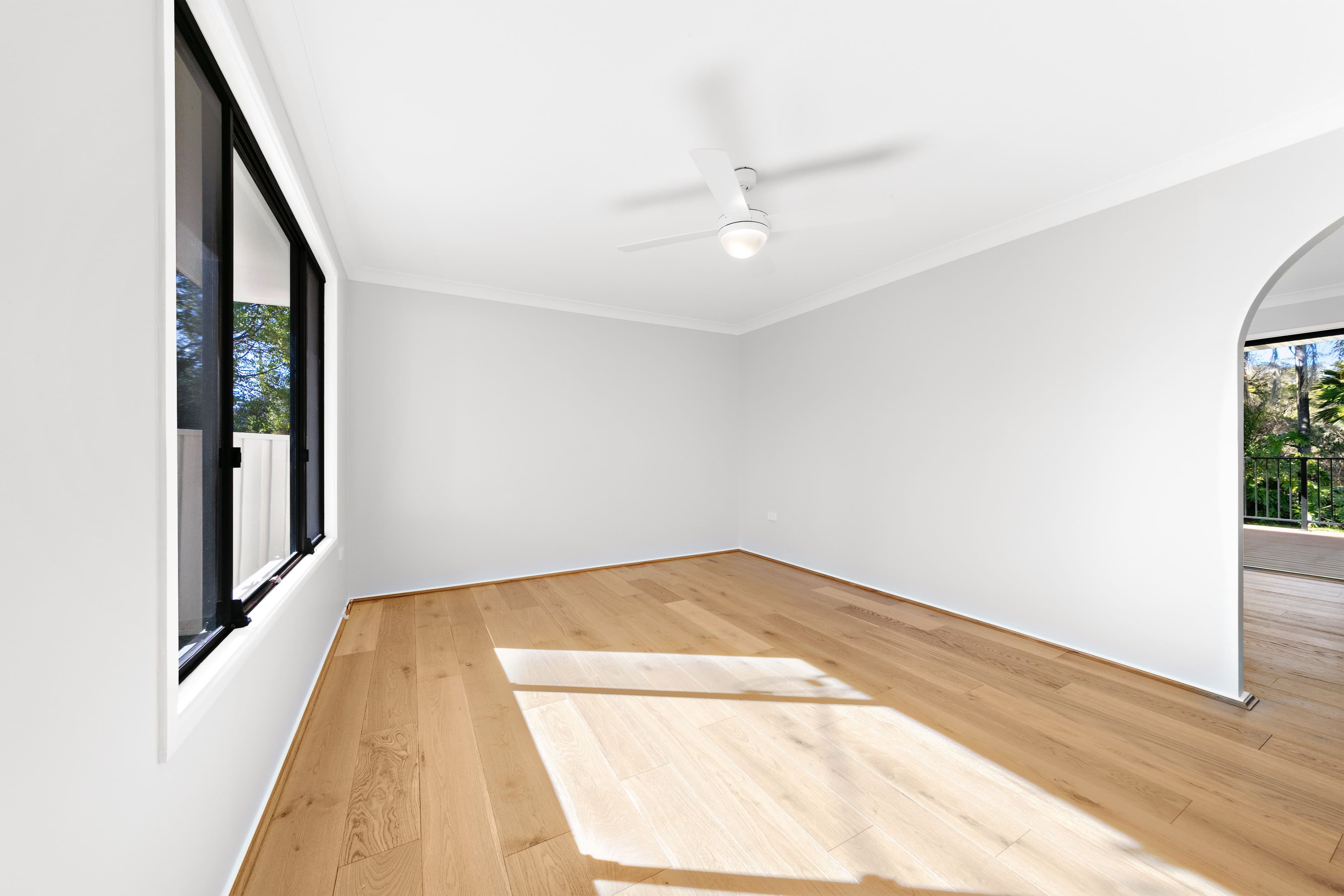 10 Birdwood Drive, Blue Haven NSW 2262, Blue Haven - Thumbnail 3