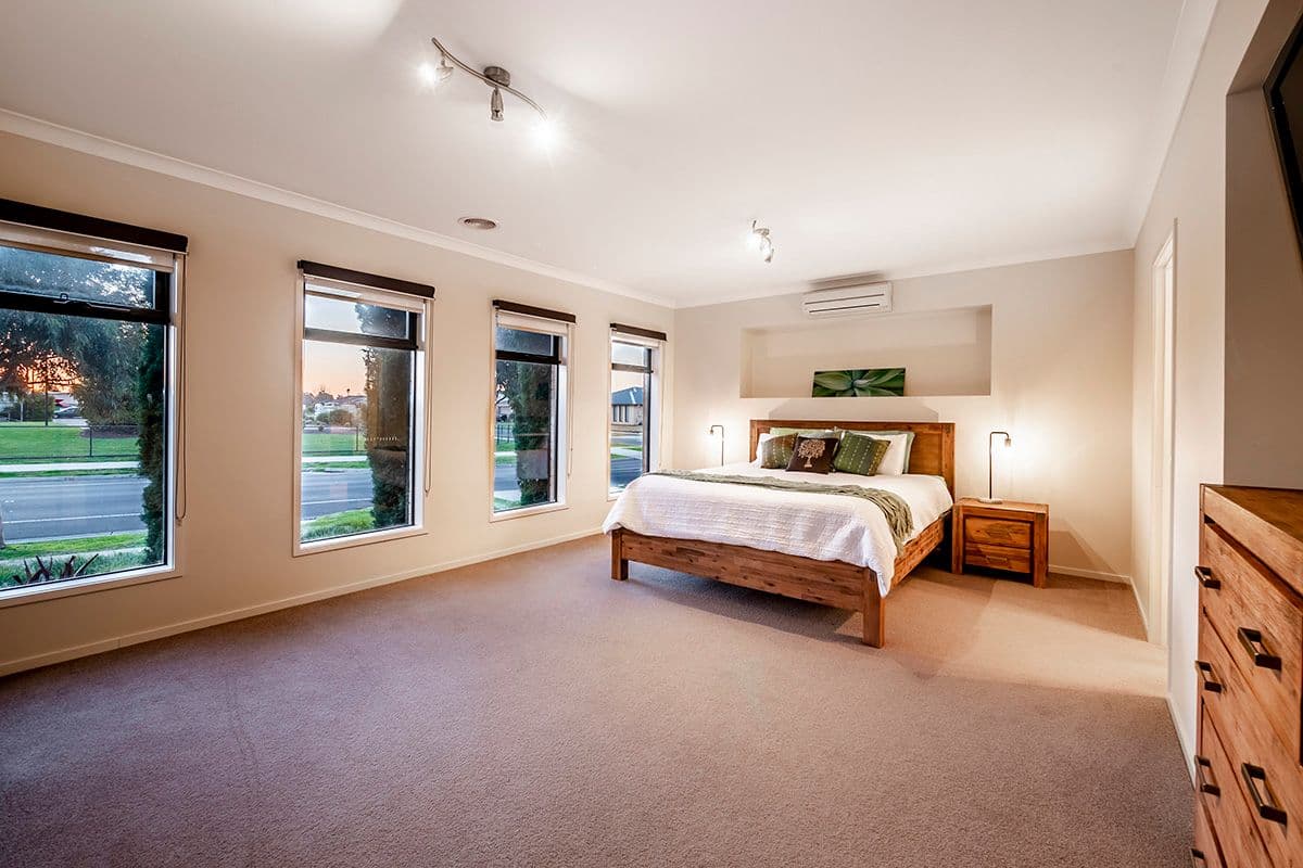 57 Stately Drive, Cranbourne East VIC 3977, Cranbourne East - Thumbnail 3