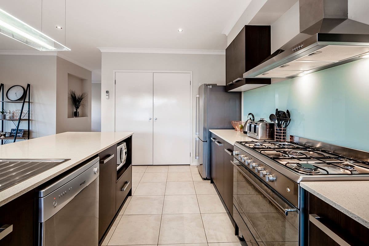 57 Stately Drive, Cranbourne East VIC 3977, Cranbourne East - Thumbnail 8