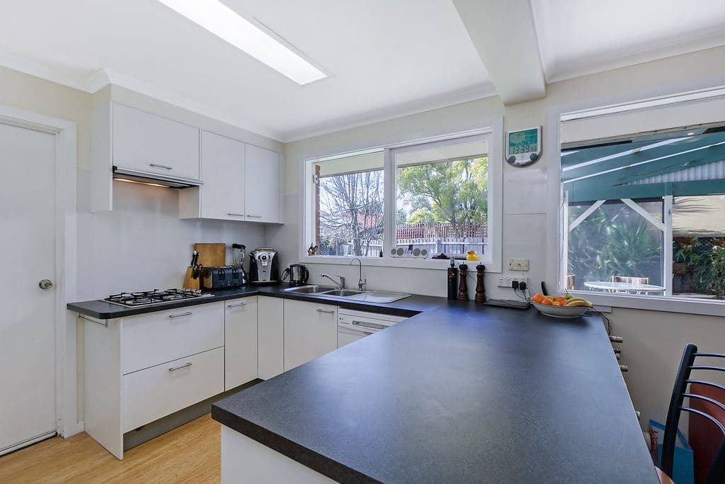 7 Randwick Court, EPPING VIC 3076, Epping - Thumbnail 2