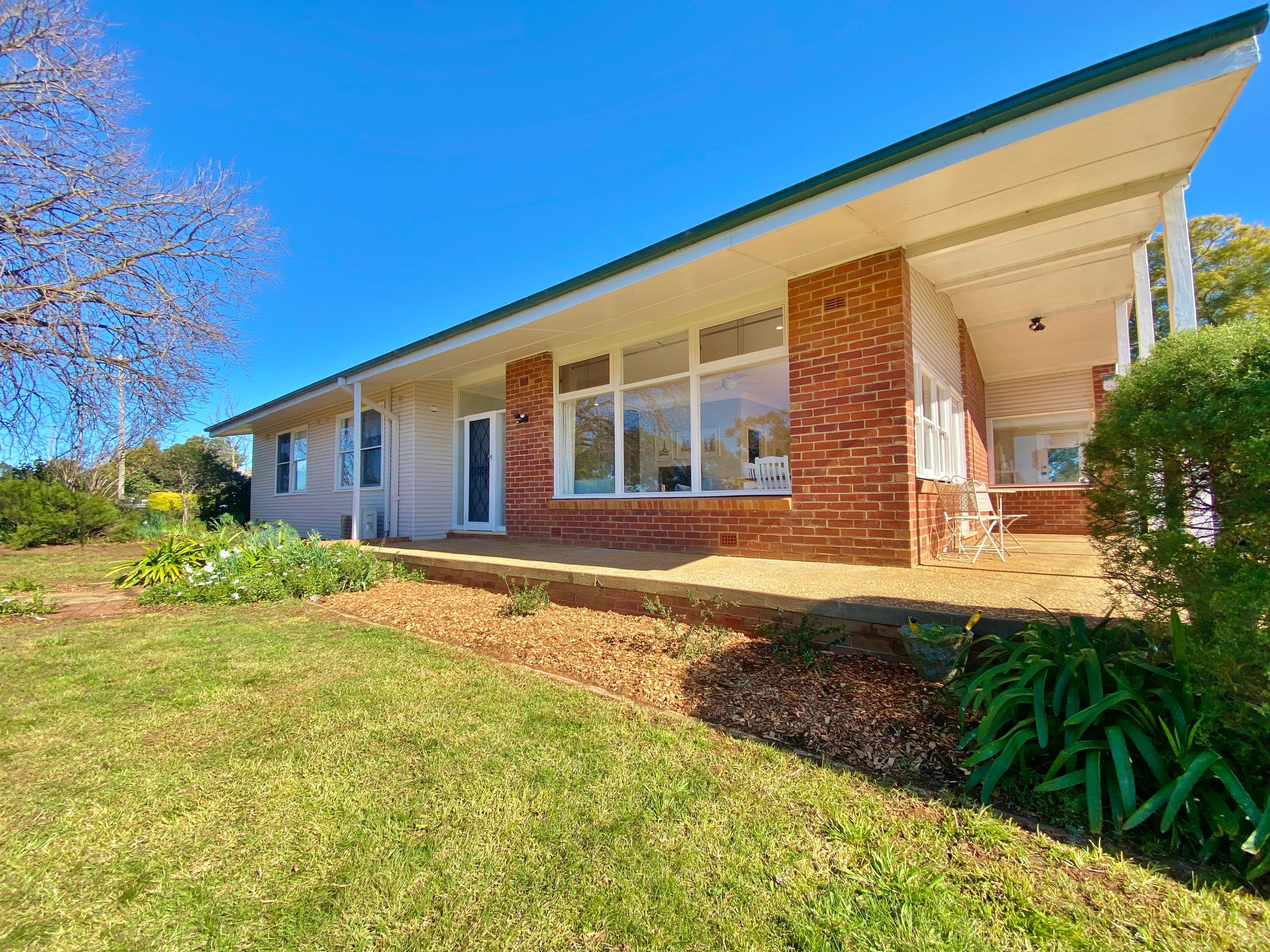 116 Railway Street South, Altona - Thumbnail 3