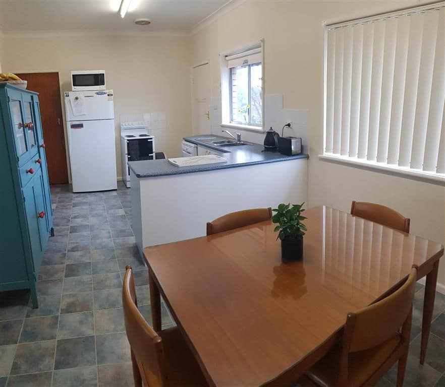 46 Forest Street, Tumut - Thumbnail 3