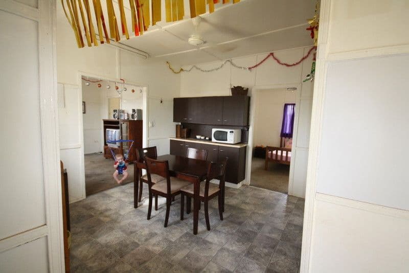 79  Leichhardt Street, MUNDUBBERA QLD 4626, Mundubbera - Thumbnail 3