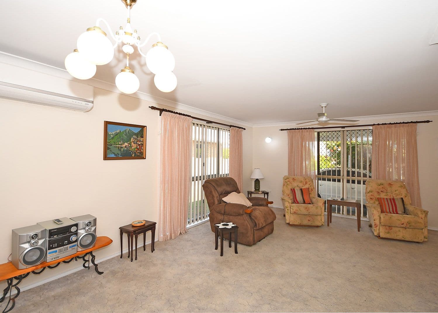 90 Denmans Camp Road, Torquay QLD 4655, Torquay - Thumbnail 5