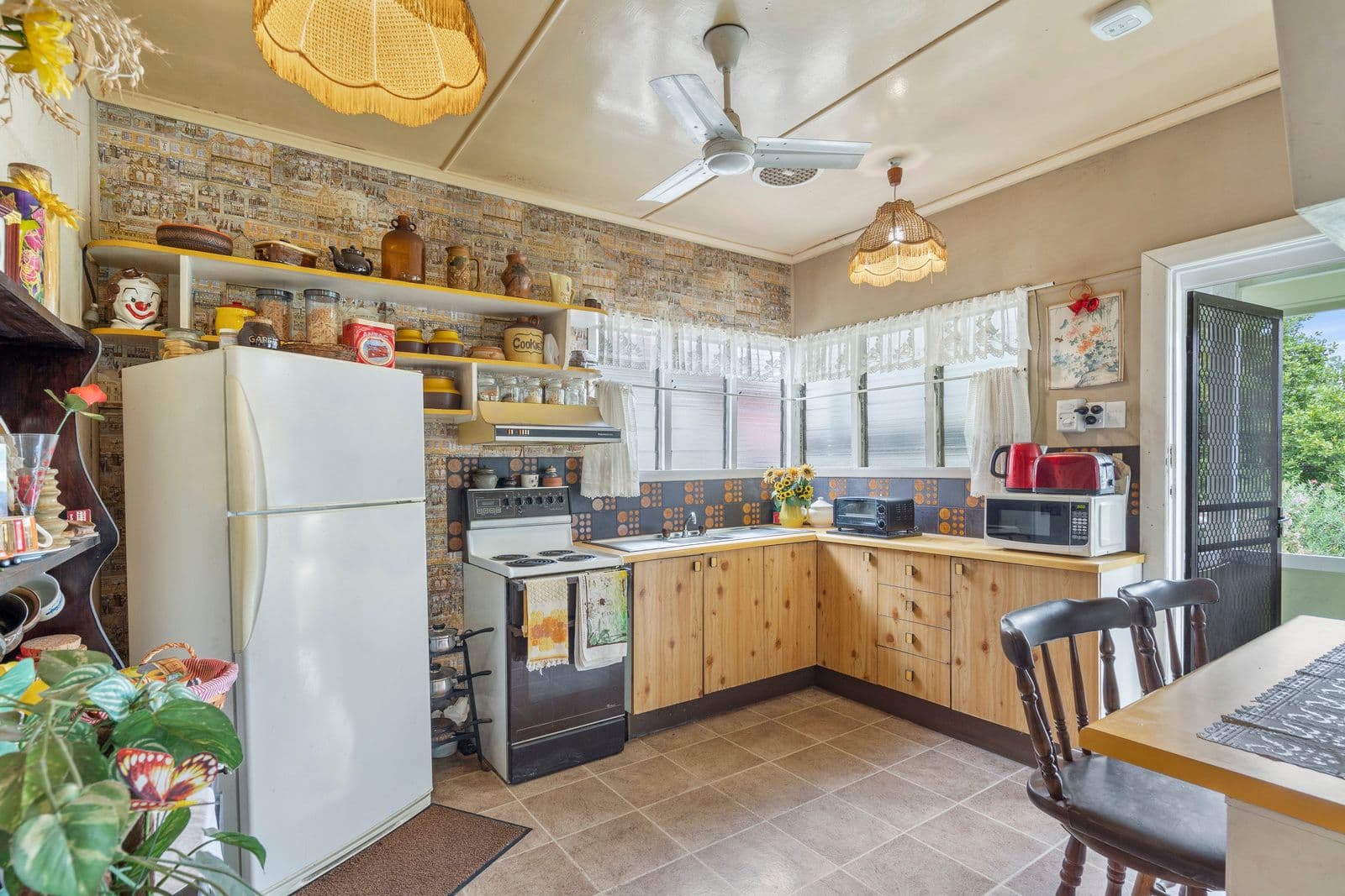 62 Heaton Street, Rocklea QLD 4106, Rocklea - Thumbnail 2