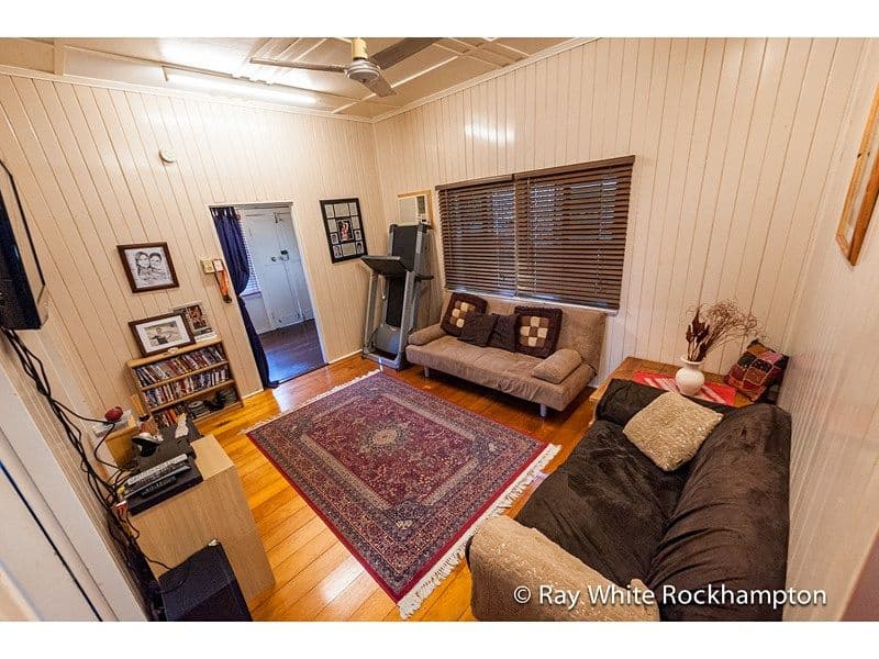 135 Earl Street, BERSERKER QLD 4701, Berserker - Thumbnail 3