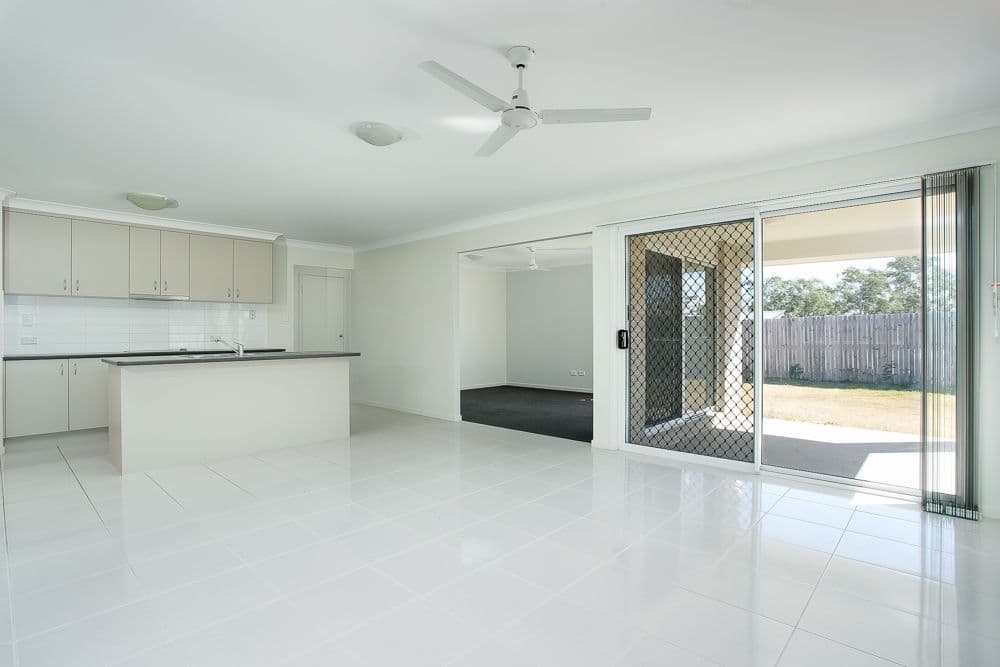 20 Gordon Drive, Bellbird Park QLD 4300, Bellbird Park - Thumbnail 2