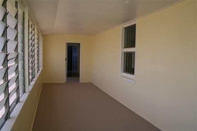 4 Hawthorne Street, ROMA QLD 4455, Roma - Thumbnail 5