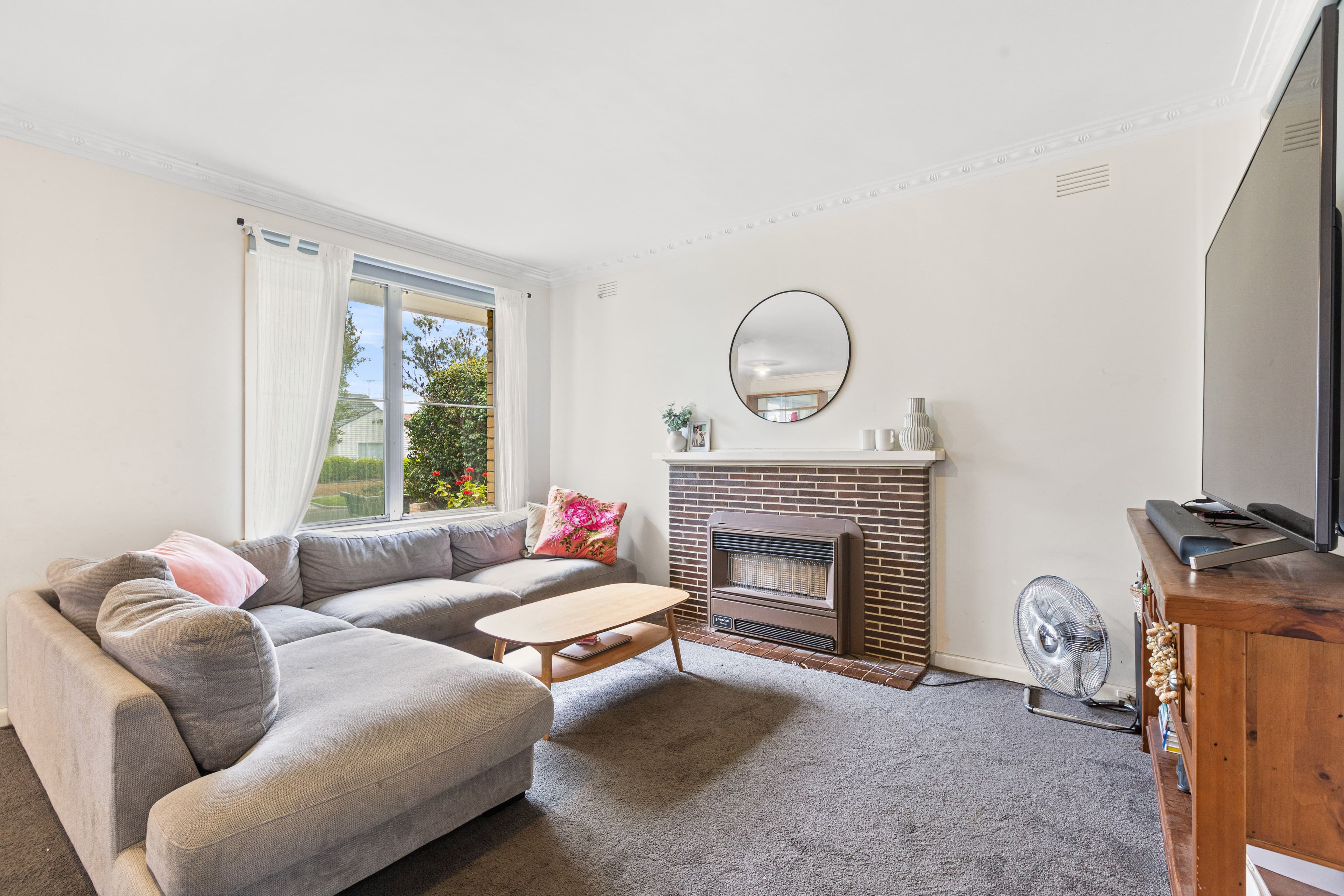 18 Sydenham Street, Highett VIC 3190, Highett - Thumbnail 2