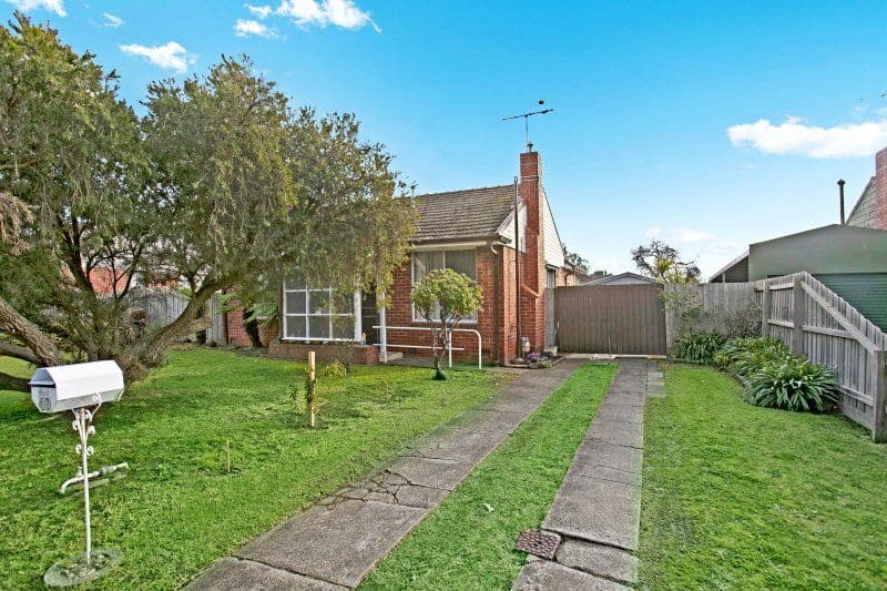 40 Perkins Avenue, BELLFIELD VIC 3081, Bellfield - Image 1