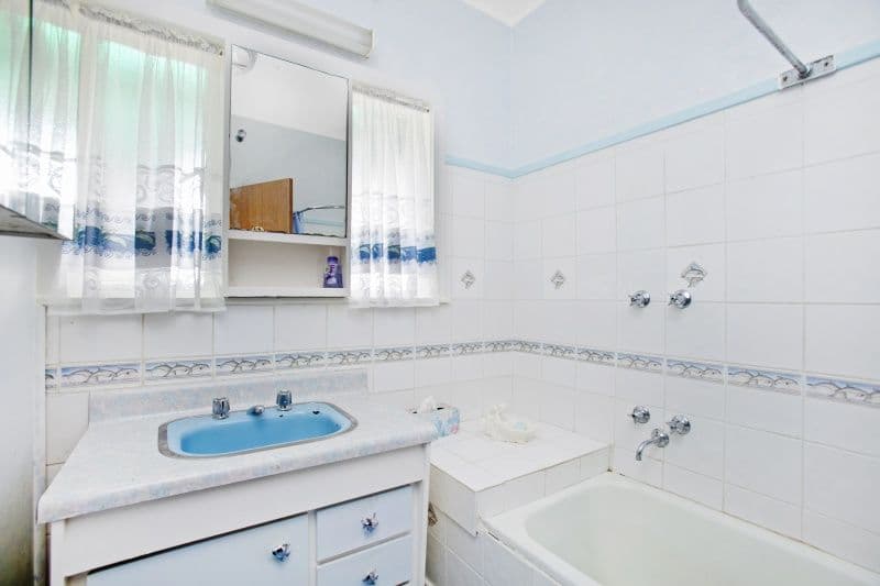 40 Perkins Avenue, BELLFIELD VIC 3081, Bellfield - Thumbnail 6