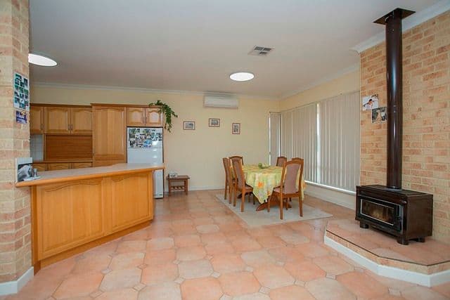 62 Oakover, MIDDLE SWAN WA 6056, Middle Swan - Thumbnail 3