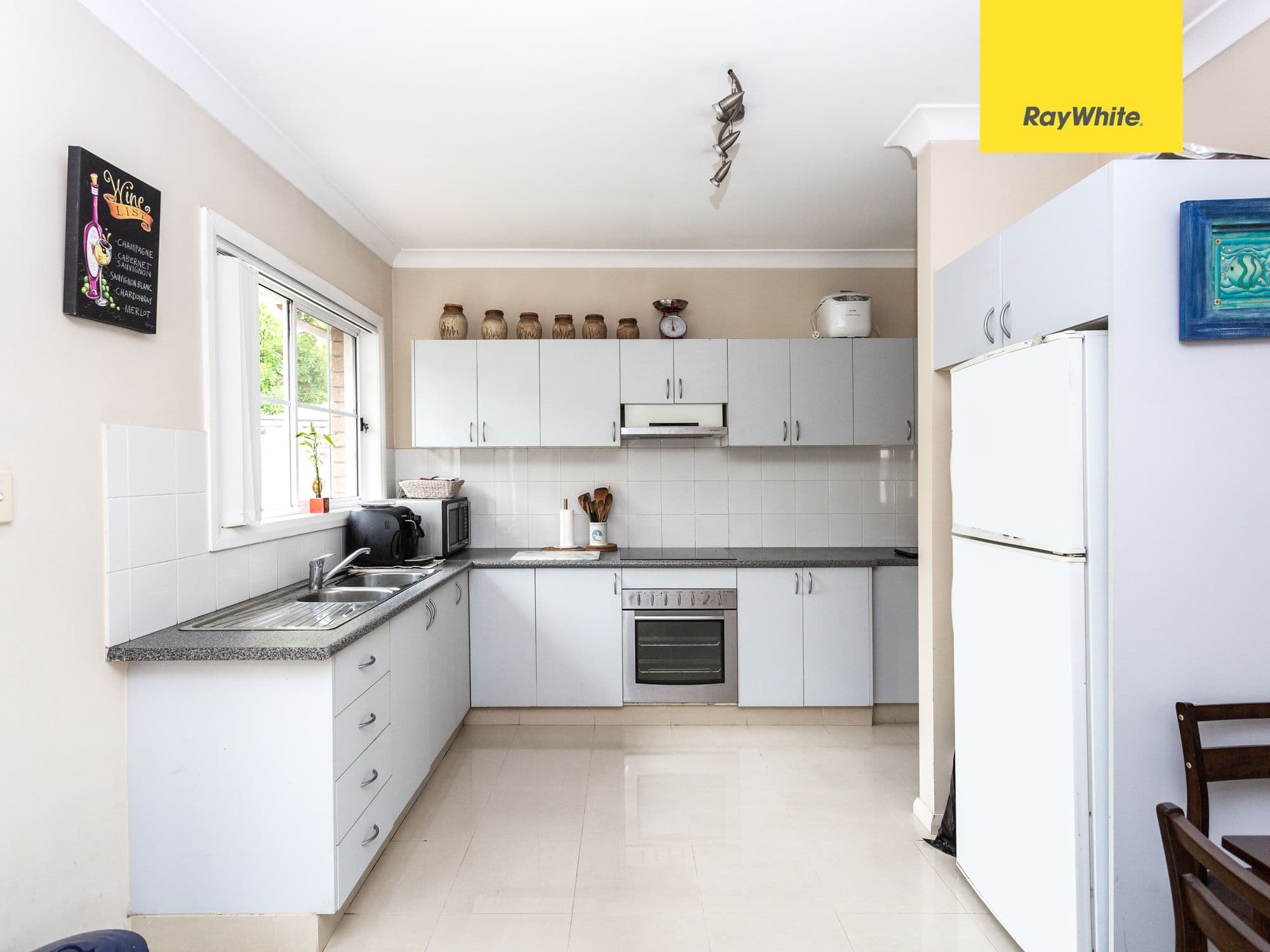 12 Basil Street, Riverwood - Thumbnail 3