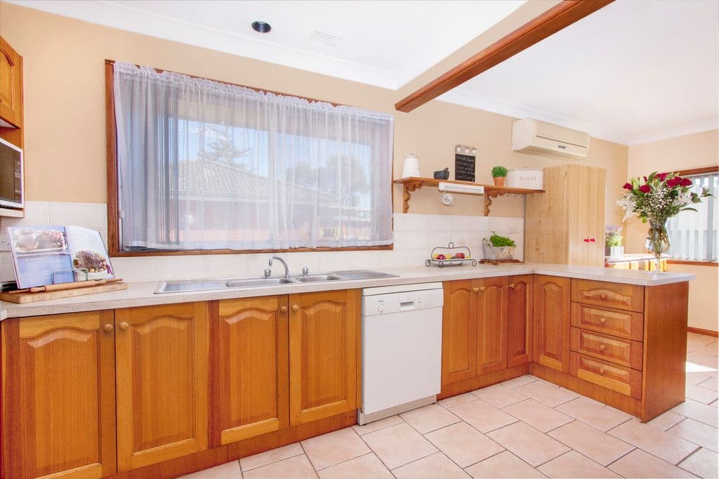 23 Ainslie Street, Fairfield West NSW 2165, Fairfield West - Thumbnail 3