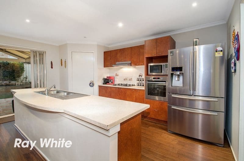8 Holbrook Court, Stanhope Gardens NSW 2768, Stanhope Gardens - Thumbnail 2