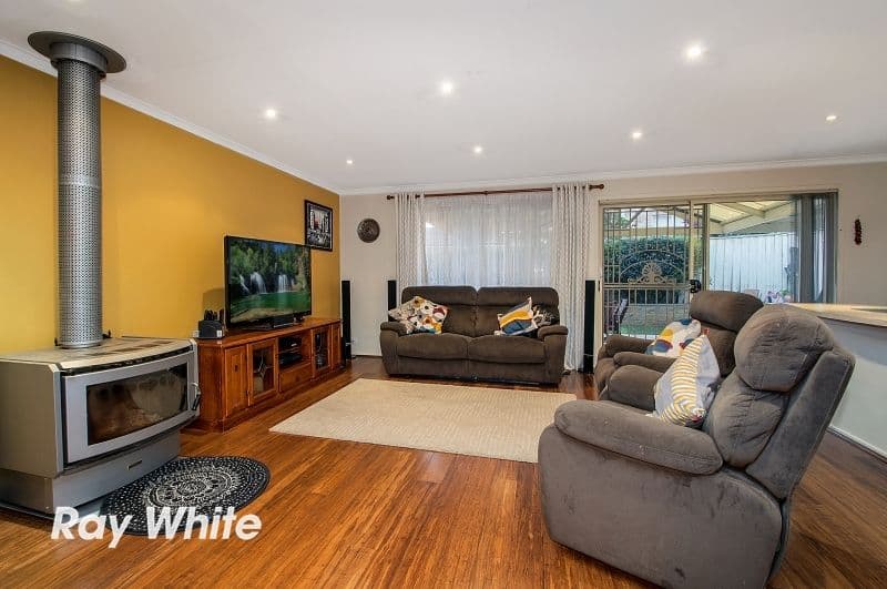 8 Holbrook Court, Stanhope Gardens NSW 2768, Stanhope Gardens - Thumbnail 3
