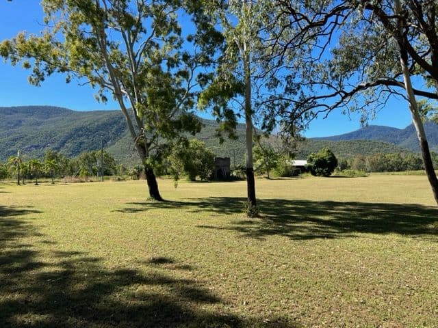 1 Haberecht Road, Majors Creek QLD 4816, Majors Creek - Thumbnail 3