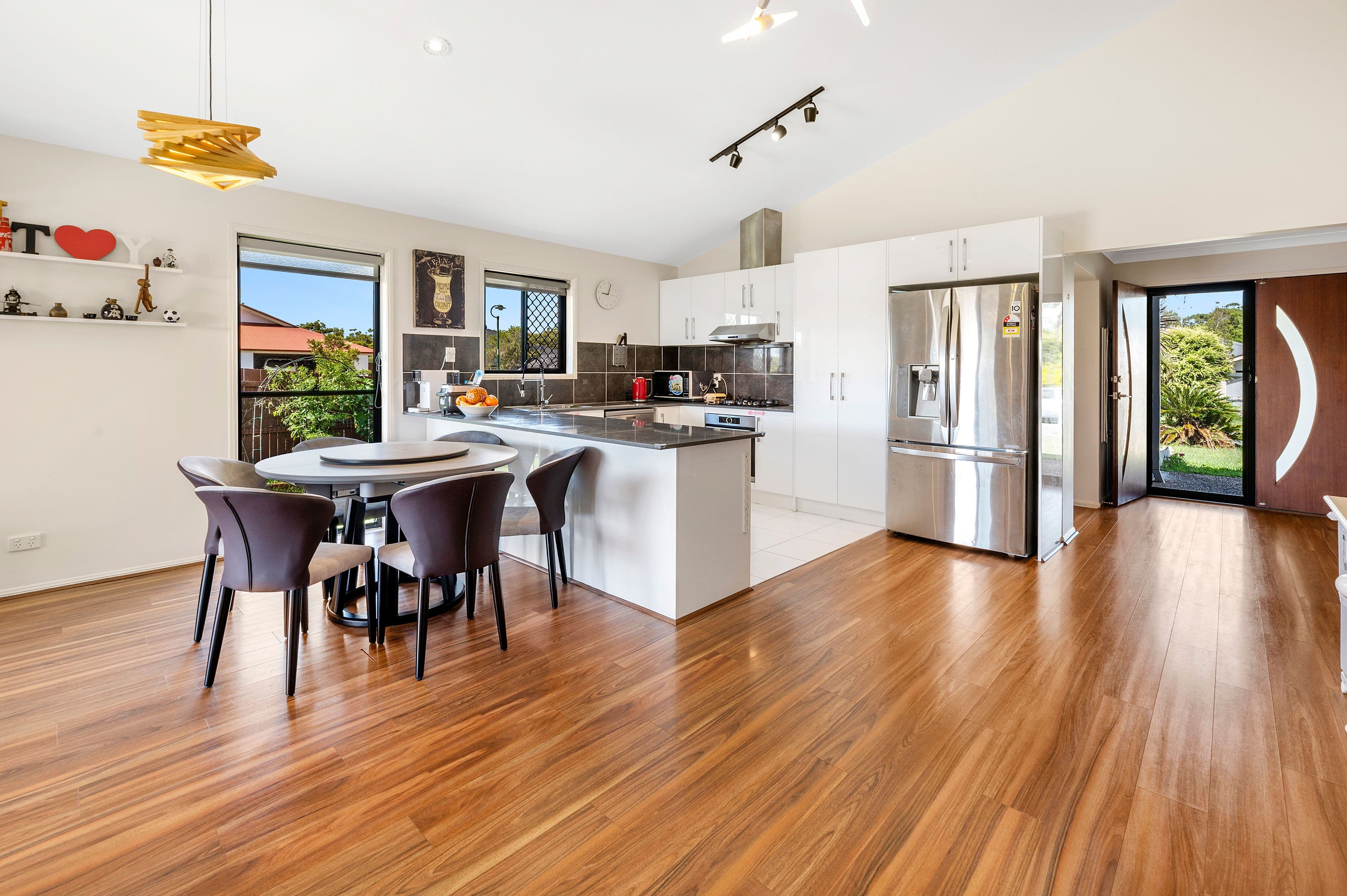 15 Valda Avenue, Coomera QLD 4209, Coomera - Thumbnail 6