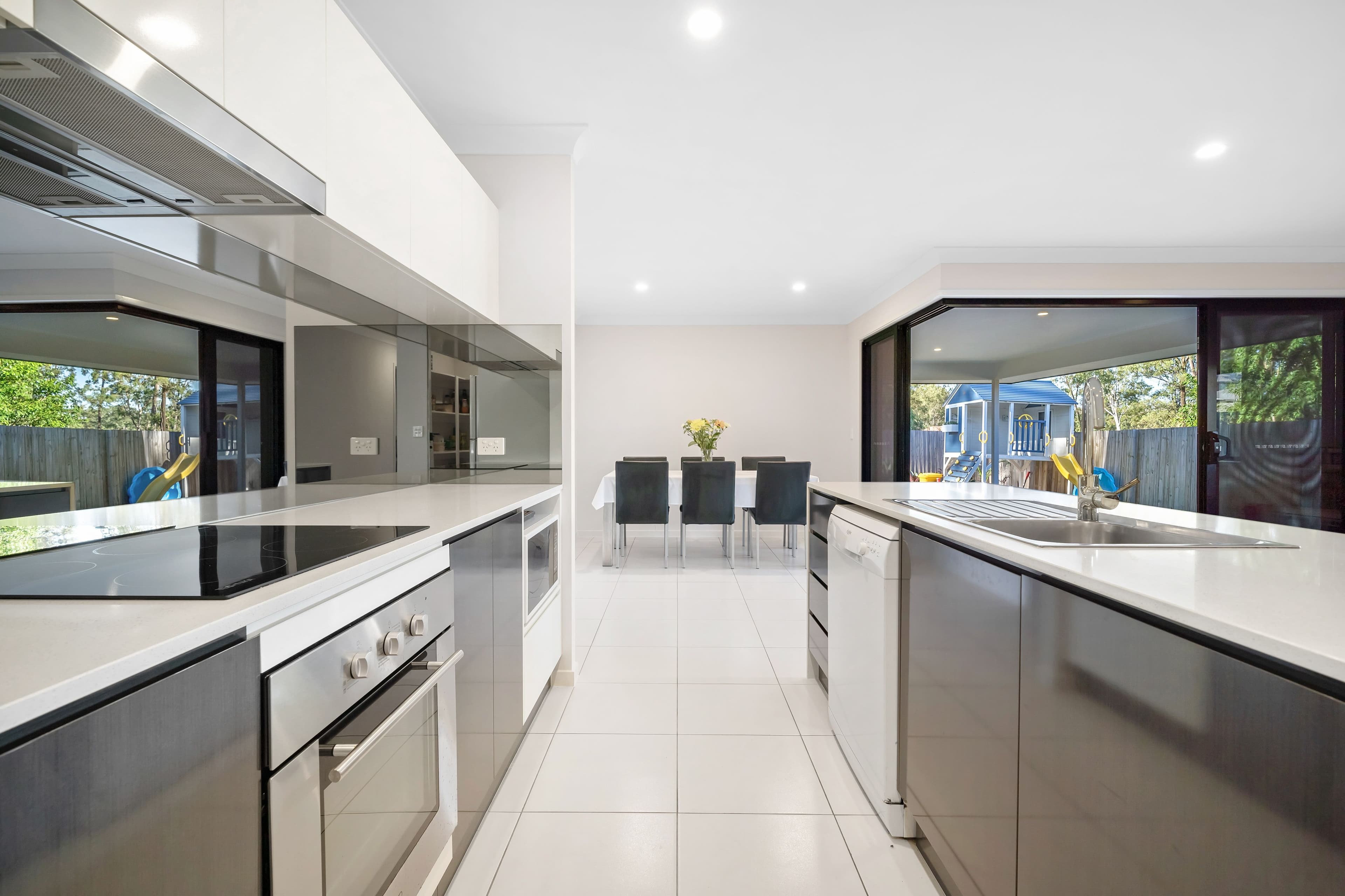 20 kourounis Street, Logan Reserve QLD 4133, Logan Reserve - Thumbnail 2