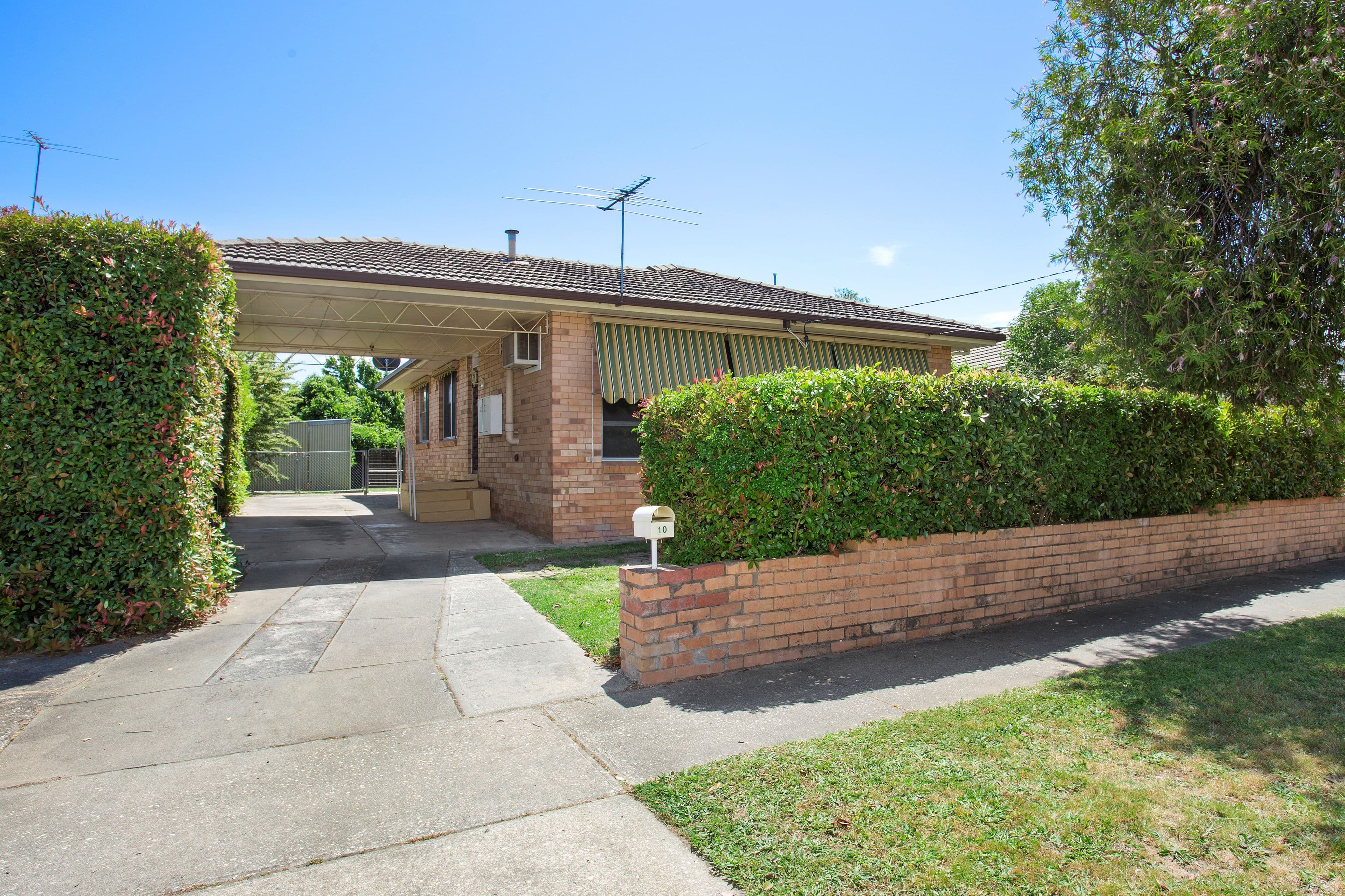10 Dunstan Street, Wodonga VIC 3690, Wodonga - Image 1