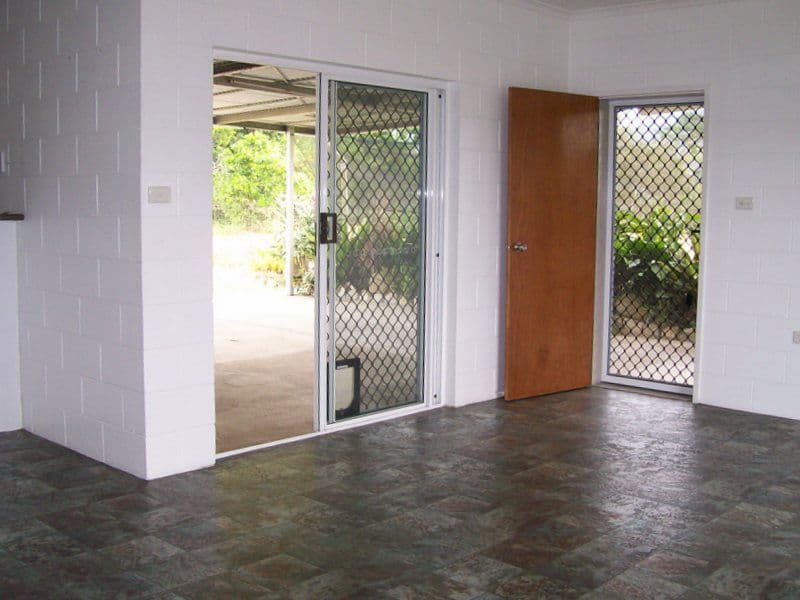 9 Kruckow Street, MIRRIWINNI QLD 4871, Mirriwinni - Thumbnail 5
