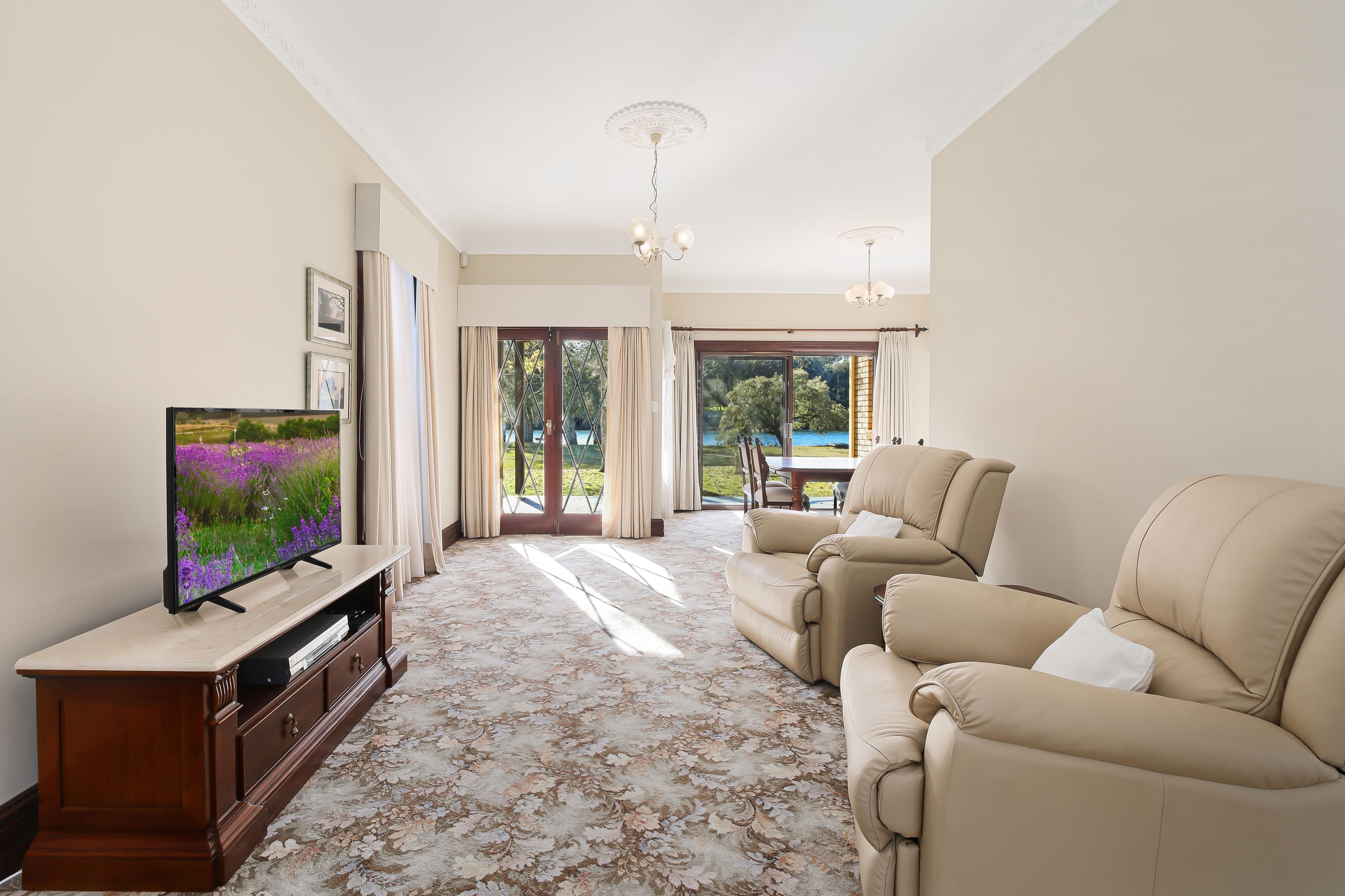 72 Kincumber Crescent, Davistown NSW 2251, Davistown - Thumbnail 4