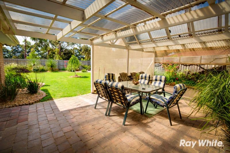 17 Templeton Crescent, PAKENHAM VIC 3810, Pakenham - Thumbnail 4