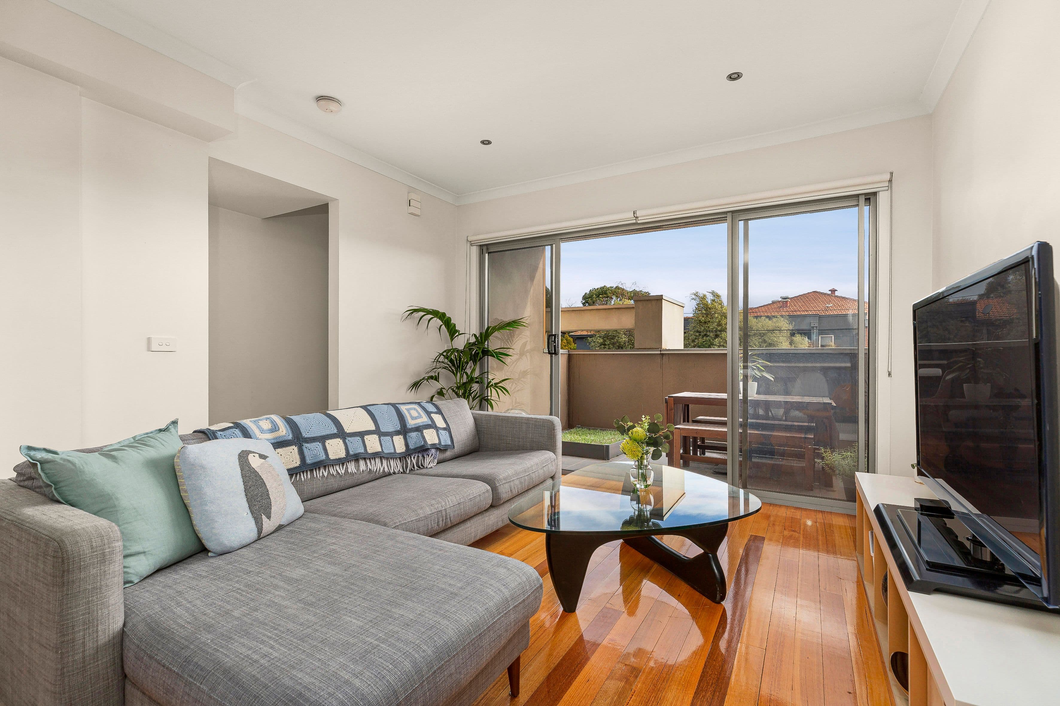 806 Sydney Road, Coburg North VIC 3058, Coburg North - Thumbnail 3