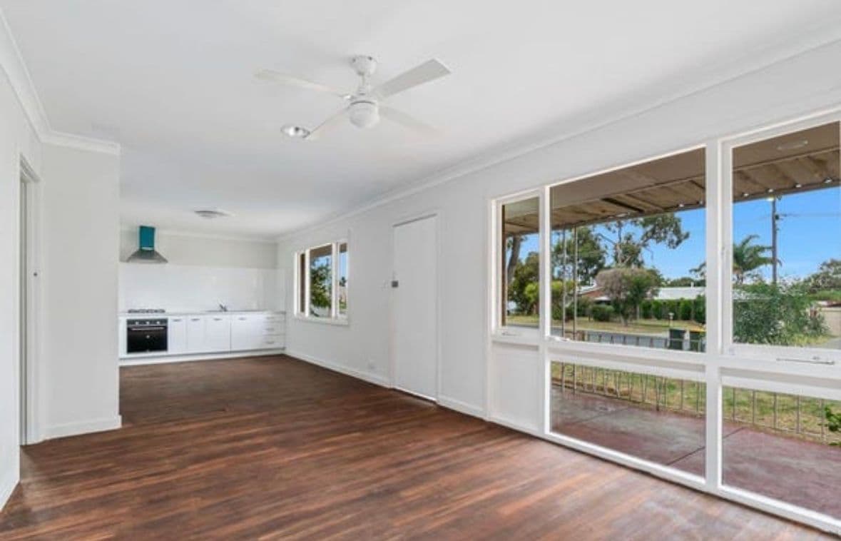 5 Roydon Way, Girrawheen WA 6064, Girrawheen - Thumbnail 2